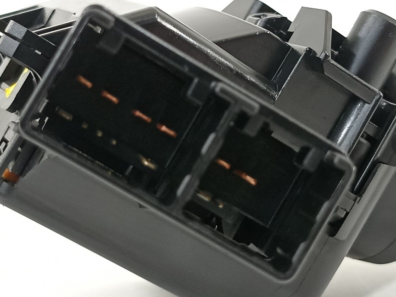Recambio de mando limpia para toyota auris luna referencia OEM IAM 8465202410 02410 