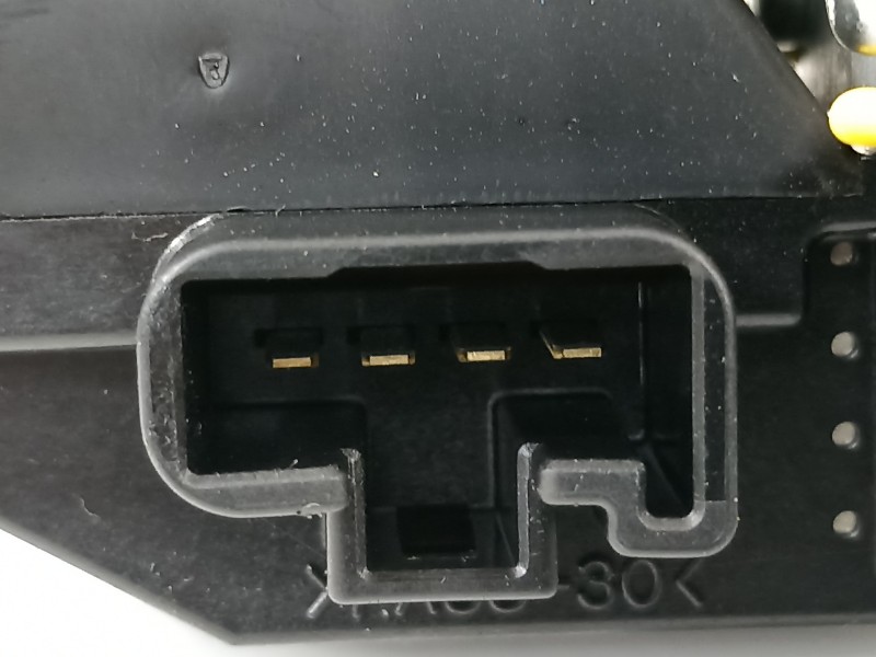 Recambio de motor limpia trasero para toyota auris luna referencia OEM IAM 8513002030  