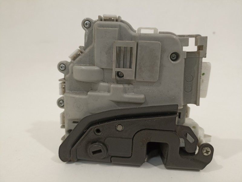 Recambio de cerradura puerta trasera izquierda para audi a1 (8xk) attraction referencia OEM IAM 8X0839015E  