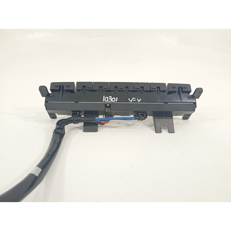 Recambio de mando climatizador para toyota land cruiser (j12) 3.0 d-4d gx referencia OEM IAM 6559440070  