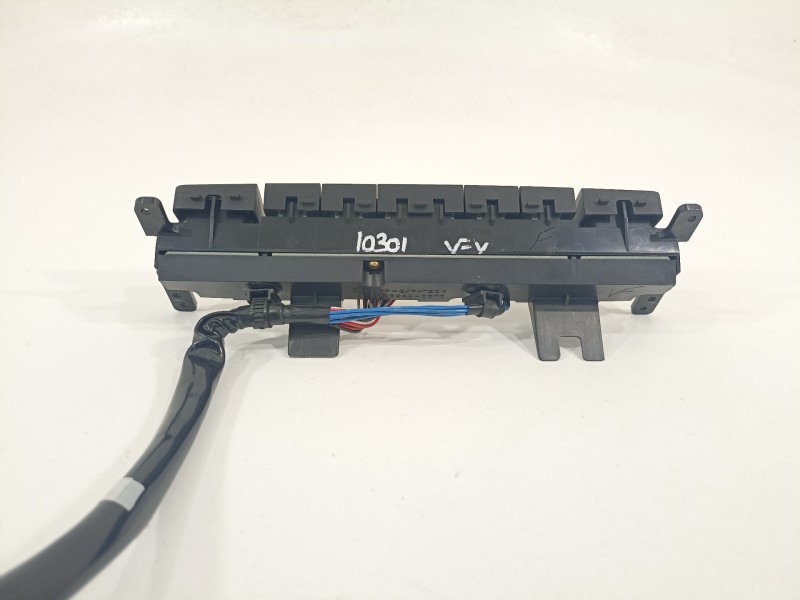 Recambio de mando climatizador para toyota land cruiser (j12) 3.0 d-4d gx referencia OEM IAM 6559440070  