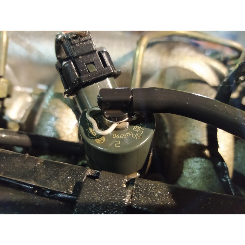 Recambio de inyector para citroën c5 berlina 2.2 hdi exclusive automático referencia OEM IAM 9637277980 0445110036 