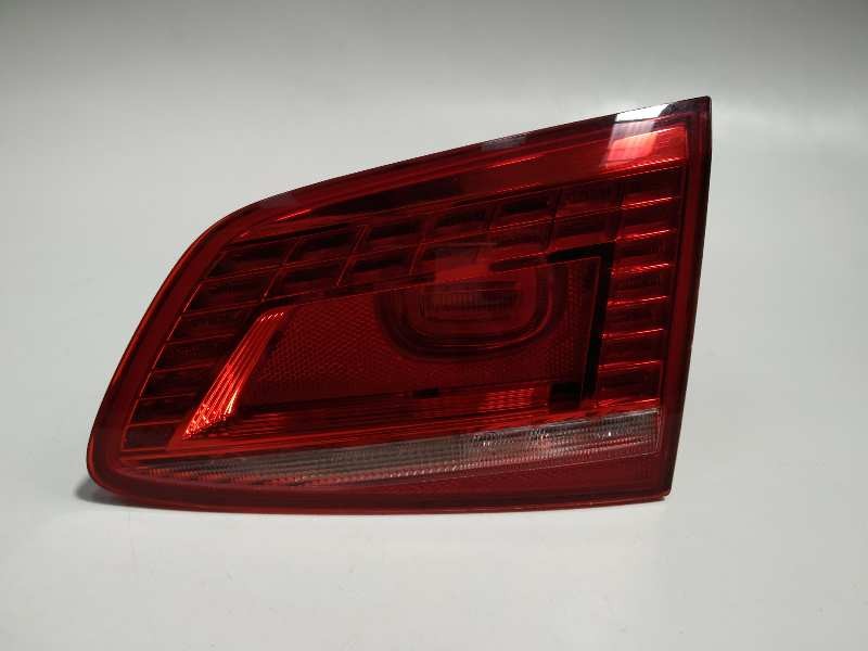 Recambio de piloto trasero derecho en porton para volkswagen passat variant (365) highline bluemotion referencia OEM IAM   