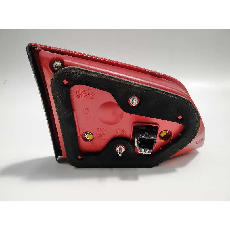 Recambio de piloto trasero derecho en porton para volkswagen passat variant (365) highline bluemotion referencia OEM IAM   