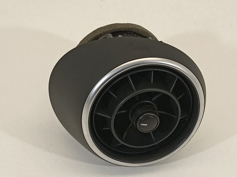 Recambio de rejilla aireadora para audi a1 (8xk) attraction referencia OEM IAM 8X1820951  