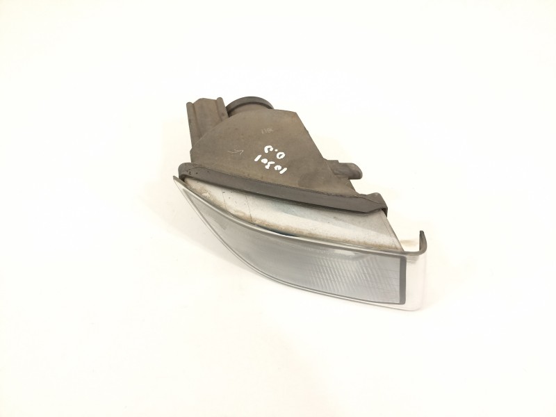 Recambio de faro antiniebla derecho para toyota land cruiser (j12) 3.0 d-4d gx referencia OEM IAM   