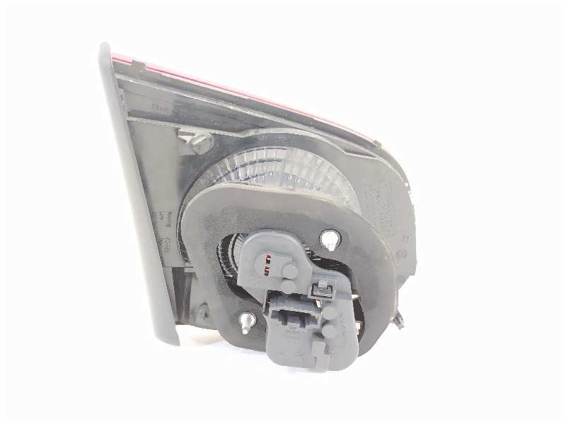 Recambio de piloto trasero derecho en porton para volkswagen golf vi (5k1) sport referencia OEM IAM 5K0945094AA  