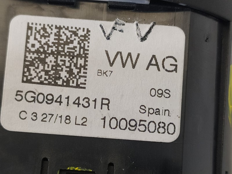 Recambio de mando luces para seat ibiza (kj1) reference plus referencia OEM IAM 5G0941431R  