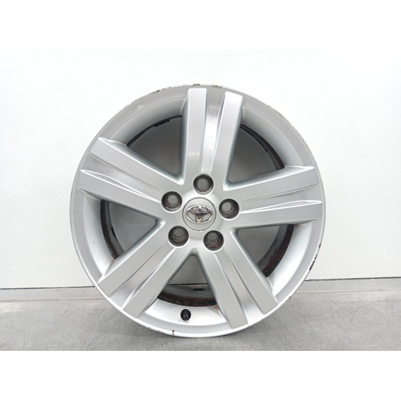 Recambio de llanta para toyota auris sport referencia OEM IAM 17X7J  