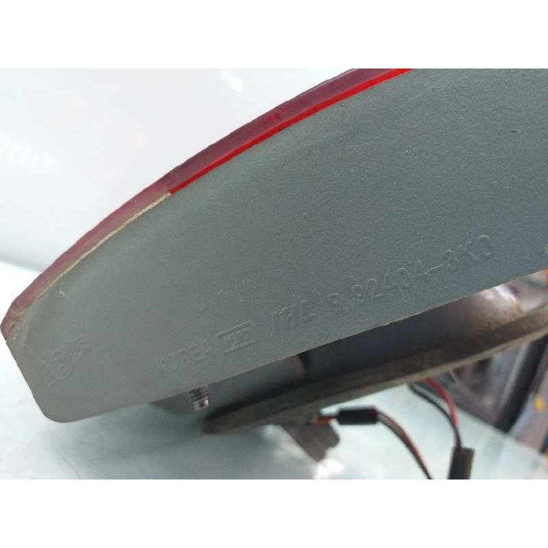 Recambio de piloto trasero derecho para hyundai sonata (nf) 2.0 crdi comfort i referencia OEM IAM 924043K0  