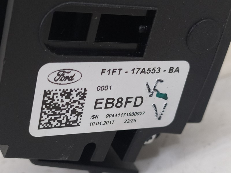 Recambio de mando limpia para ford kuga (cbs) st-line referencia OEM IAM F1FT17A553BA  