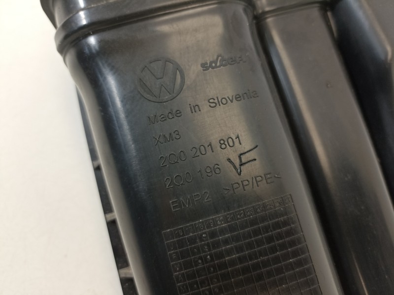 Recambio de filtro carbono activo para seat ibiza (kj1) reference plus referencia OEM IAM 2Q0201801  