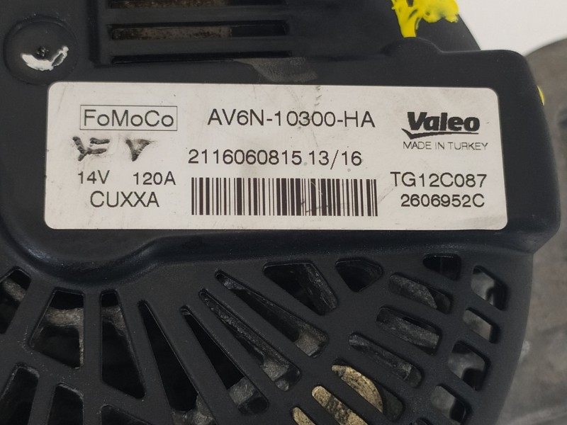 Recambio de alternador para ford fiesta (ccn) trend referencia OEM IAM AV6N10300HA TG12C087 2606952C