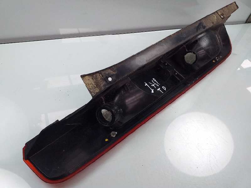 Recambio de piloto trasero derecho para ford focus lim. (cb4) trend referencia OEM IAM 8M5113404A  