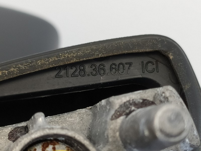 Recambio de retrovisor izquierdo para seat ibiza (kj1) reference plus referencia OEM IAM 212836607  