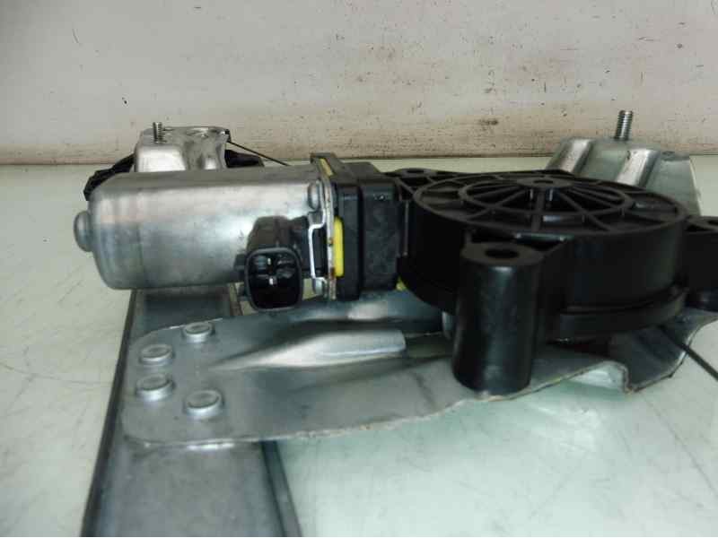 Recambio de elevalunas delantero izquierdo para dacia sandero stepway referencia OEM IAM 807213282R  