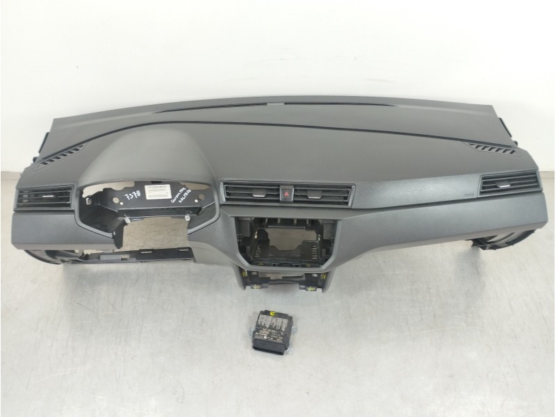 Recambio de kit airbag para seat ibiza (kj1) reference plus referencia OEM IAM 6F1819721 5QF959655L 