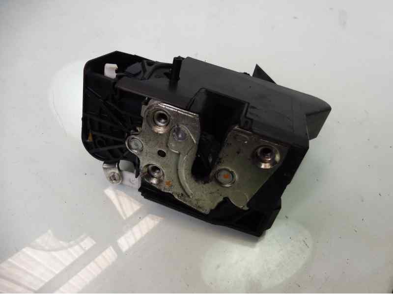 Recambio de cerradura puerta trasera derecha para dacia sandero stepway referencia OEM IAM 825022281RF  