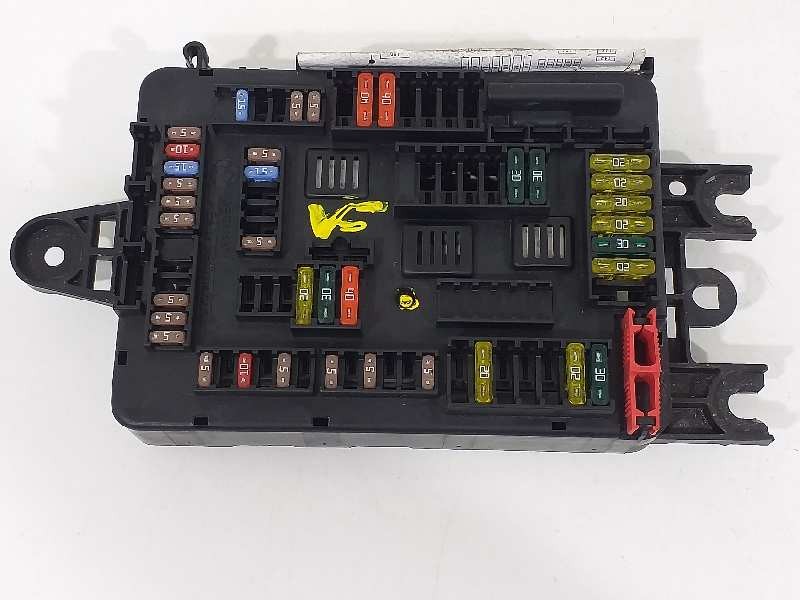 Recambio de caja reles / fusibles para bmw serie 2 coupe (f22) 218d referencia OEM IAM 933788101  
