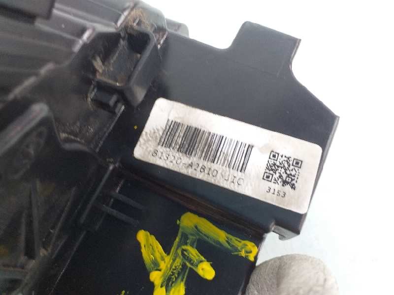 Recambio de cerradura puerta delantera derecha para kia cee´d drive referencia OEM IAM 81320A2810  