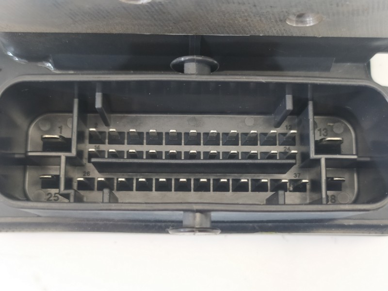 Recambio de abs para kia cee´d drive referencia OEM IAM 58920A2210 58920A2210 258920500