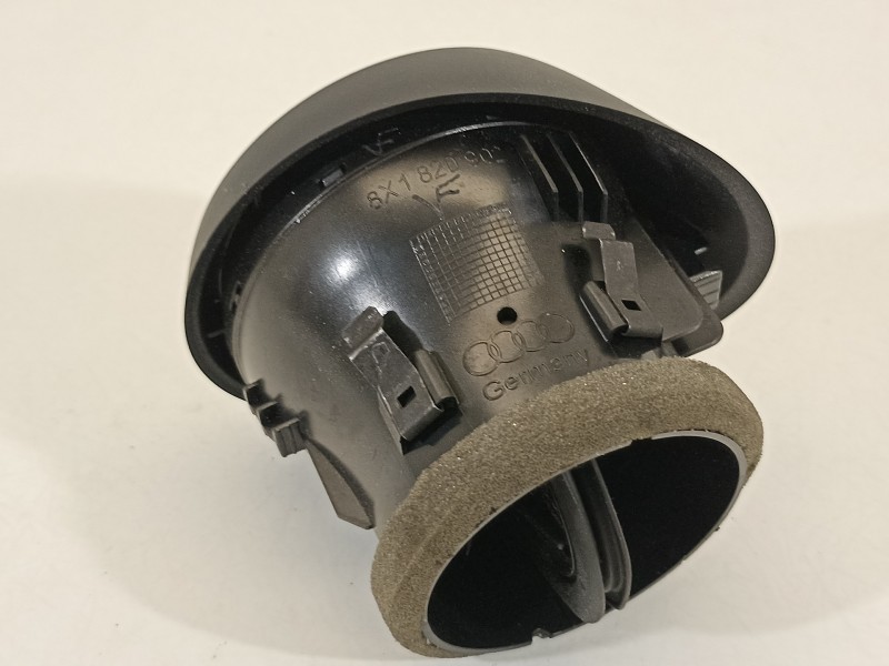 Recambio de rejilla aireadora para audi a1 (8xk) attraction referencia OEM IAM 8X1820902  