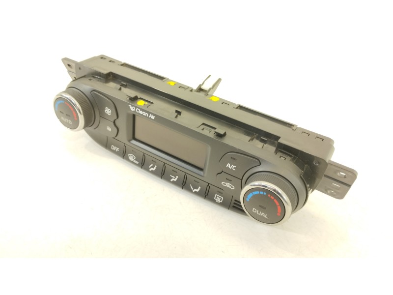 Recambio de mando climatizador para kia cee´d drive referencia OEM IAM 97250A2202  