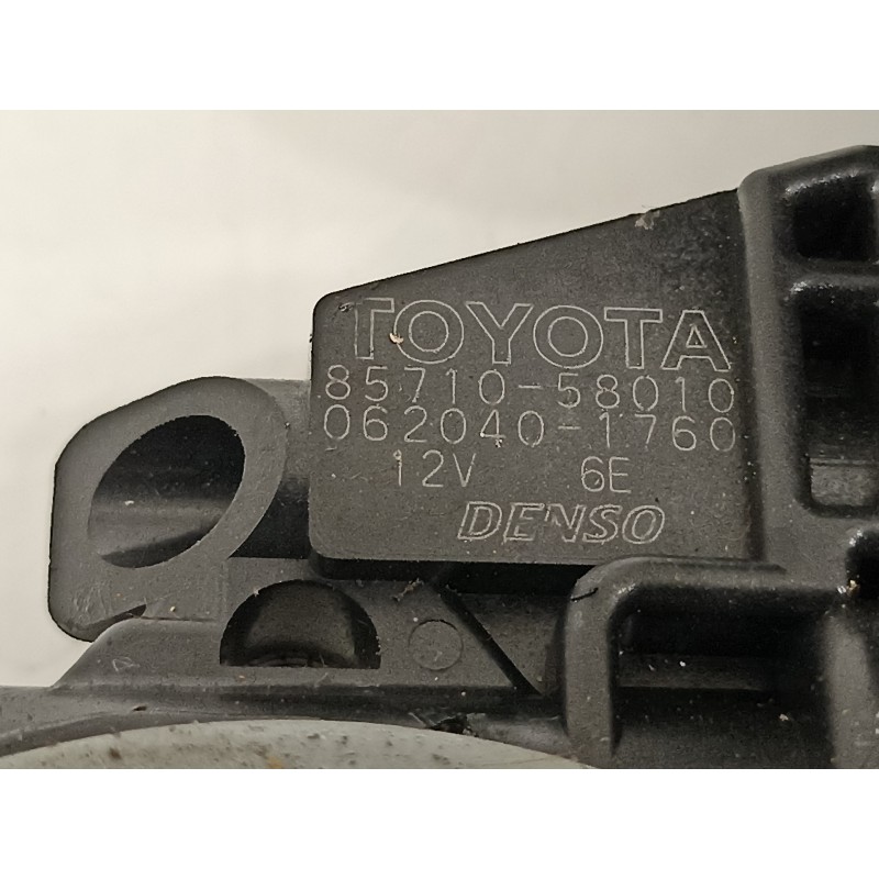 Recambio de motor elevalunas trasero izquierdo para toyota land cruiser (j12) 3.0 d-4d gx referencia OEM IAM 8571058010  