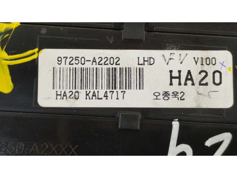 Recambio de mando climatizador para kia cee´d drive referencia OEM IAM 97250A2202  