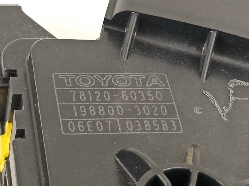 Recambio de potenciometro pedal para toyota land cruiser (j12) 3.0 d-4d gx referencia OEM IAM 7812060350  