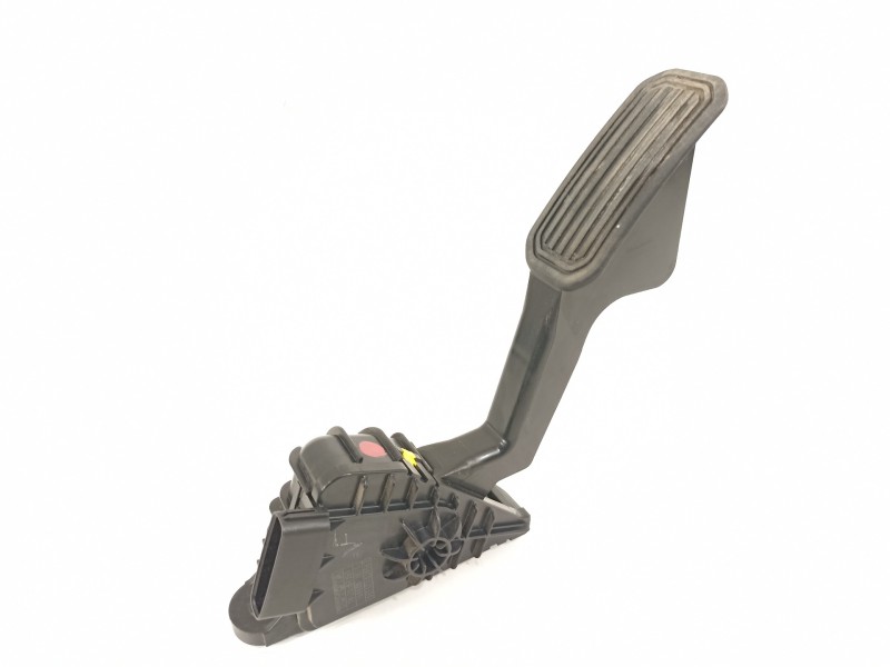 Recambio de potenciometro pedal para toyota land cruiser (j12) 3.0 d-4d gx referencia OEM IAM 7812060350  