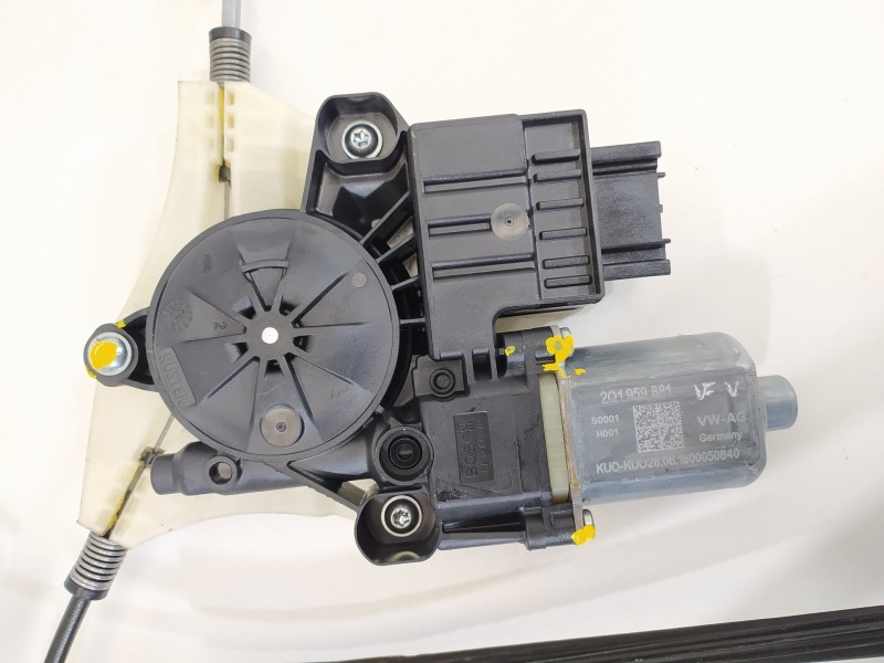 Recambio de elevalunas delantero izquierdo para seat ibiza (kj1) reference plus referencia OEM IAM 2Q1959881  