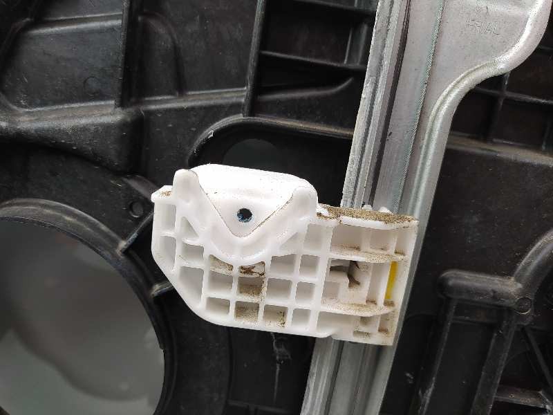 Recambio de elevalunas delantero izquierdo para kia cee´d drive referencia OEM IAM 82470A2600 82450A2710 