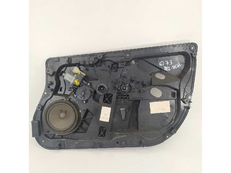 Recambio de elevalunas delantero derecho para ford fiesta (ccn) trend referencia OEM IAM C1BBA045H16AB 8A6114553B 