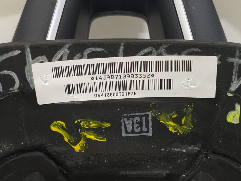 Recambio de volante para ford kuga (cbs) st-line referencia OEM IAM GV413600TC1F7E  