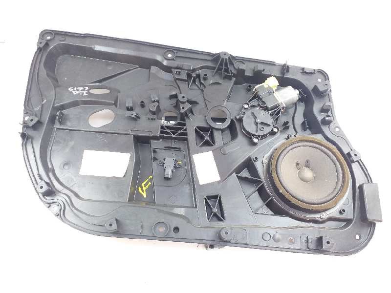 Recambio de elevalunas delantero izquierdo para ford fiesta (ccn) trend referencia OEM IAM C1BBA045H17AB 8A6114A389B 