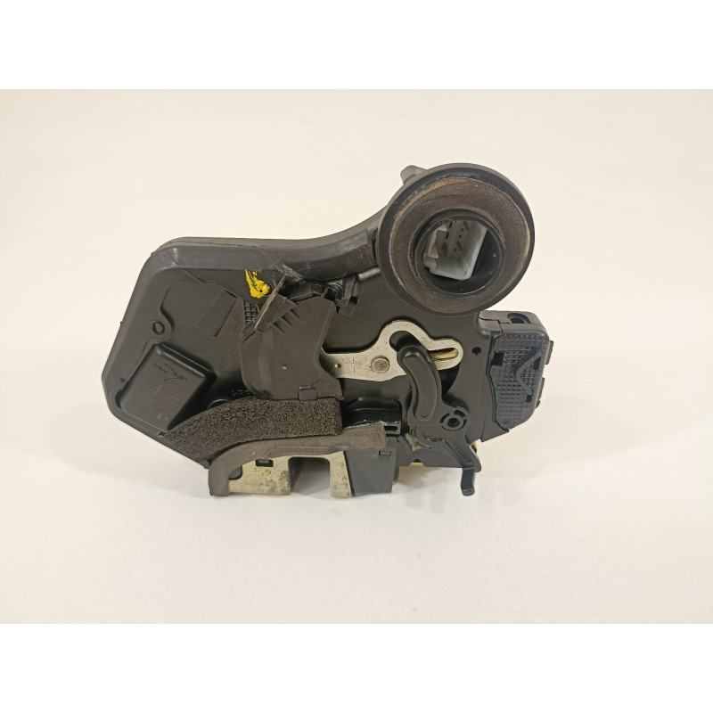 Recambio de cerradura puerta trasera izquierda para toyota land cruiser (j12) 3.0 d-4d gx referencia OEM IAM 1430612135  