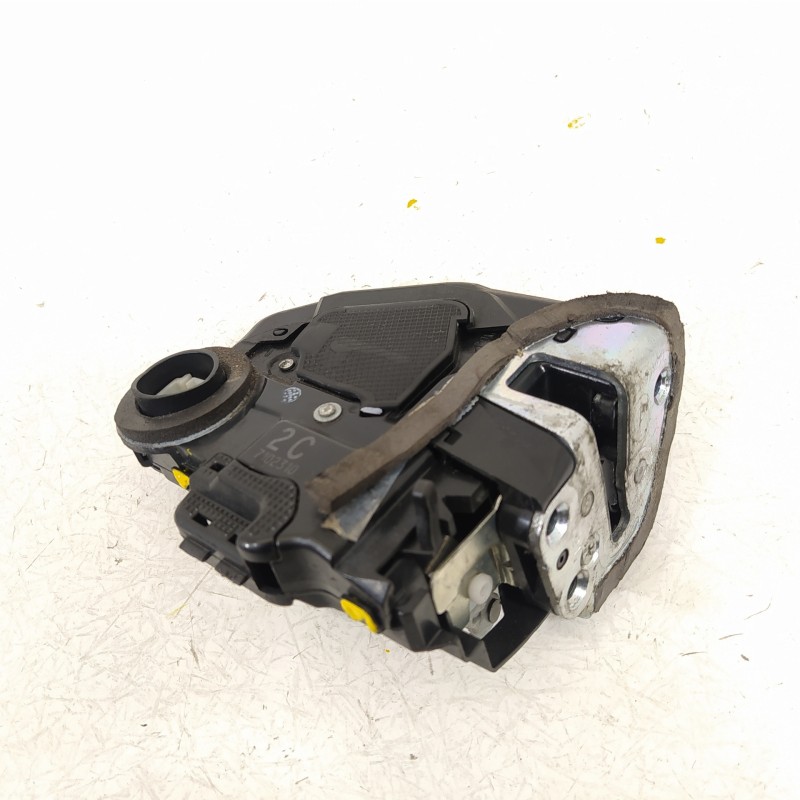 Recambio de cerradura puerta trasera derecha para toyota rav 4 (a3) sol cross sport referencia OEM IAM 7102310  