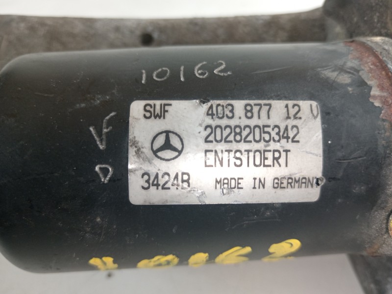 Recambio de motor limpia delantero para mercedes-benz clase c (w202) berlina referencia OEM IAM 2028205342 403877 