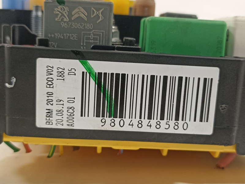 Recambio de caja reles / fusibles para citroën c4 picasso feel referencia OEM IAM 9804848580  