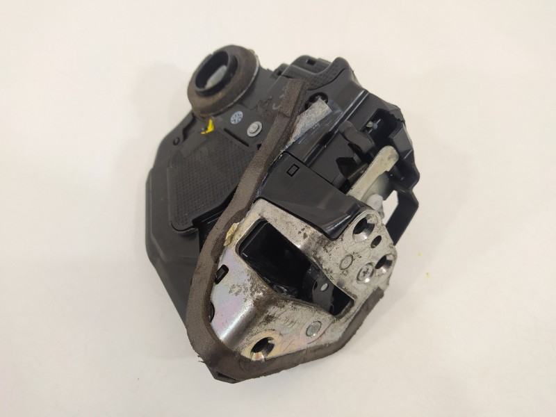 Recambio de cerradura puerta trasera izquierda para toyota rav 4 (a3) sol cross sport referencia OEM IAM 2C7102312  