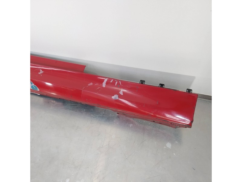 Recambio de faldon lateral para bmw serie 2 coupe (f22) 218d referencia OEM IAM 51778051948 15857711 875117156