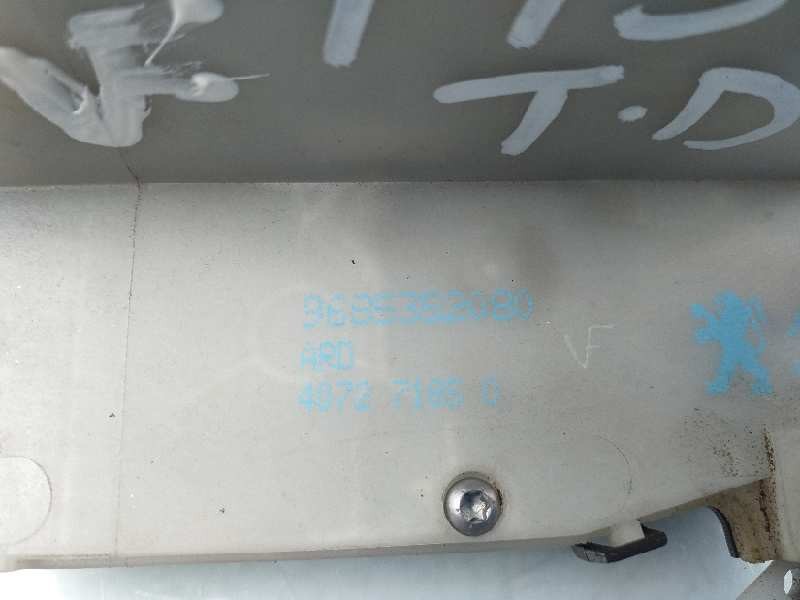 Recambio de cerradura puerta trasera derecha para citroën c4 lim. collection referencia OEM IAM 9685352080  