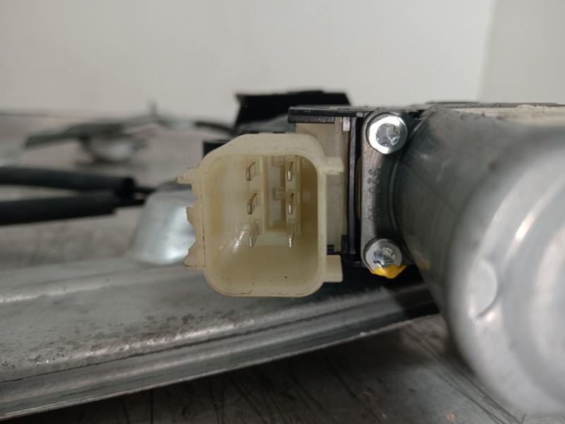 Recambio de elevalunas delantero izquierdo para ford kuga (cbs) st-line referencia OEM IAM 0130822732 HF26347 