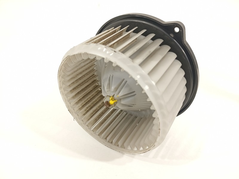 Recambio de ventilador calefaccion para toyota land cruiser (j12) 3.0 d-4d gx referencia OEM IAM 194000  