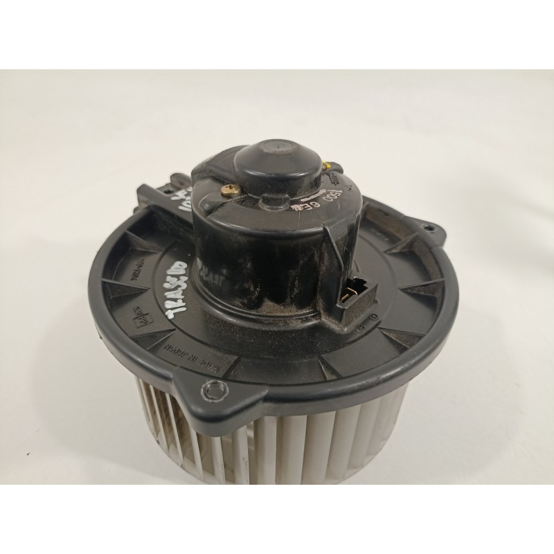 Recambio de ventilador calefaccion para toyota land cruiser (j12) 3.0 d-4d gx referencia OEM IAM 194000  