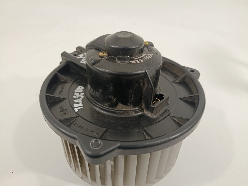 Recambio de ventilador calefaccion para toyota land cruiser (j12) 3.0 d-4d gx referencia OEM IAM 194000  