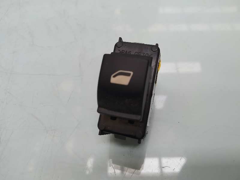 Recambio de mando elevalunas delantero derecho para citroën c4 lim. collection referencia OEM IAM 96657056ZD  