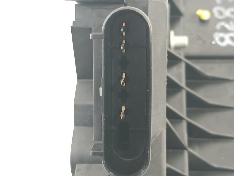 Recambio de cerradura puerta trasera izquierda para ford kuga (cbs) st-line referencia OEM IAM BM5AA26413AH  