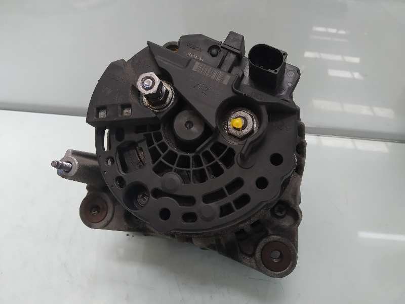 Recambio de alternador para seat leon (1p1) reference copa referencia OEM IAM 03F903023D  